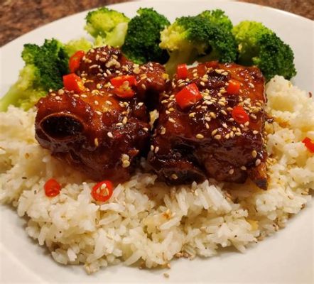  Spicy Braised Pork Ribs With Rice Noodles: Can this dish perfectly balance fiery heat and delicate umami?